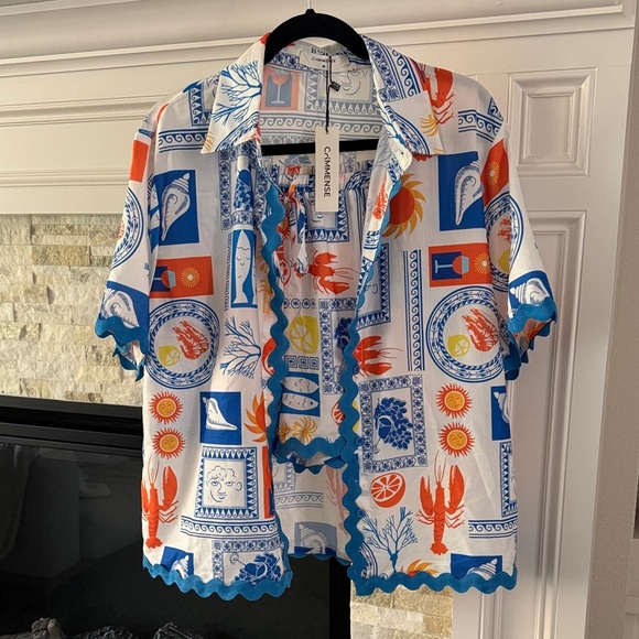 Commense Set Medium NWT Summer Blue and White Top and Shorts - Picture 3 of 10